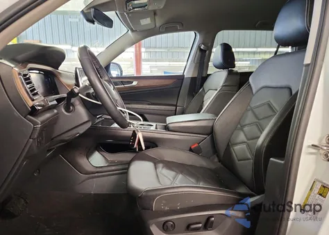 2024 Volkswagen Atlas Se z USA, uszkodzony, nr VIN 1V2LR2CA6RC534617